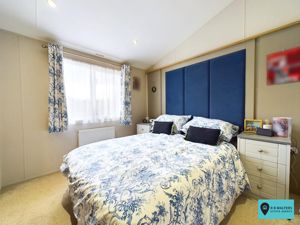 Bedroom- click for photo gallery